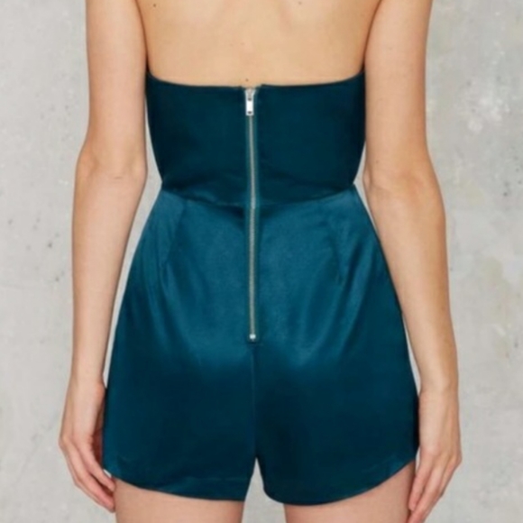 🚫SOLD🚫 Nasty Gal Teal Romper - Picture 2 of 4